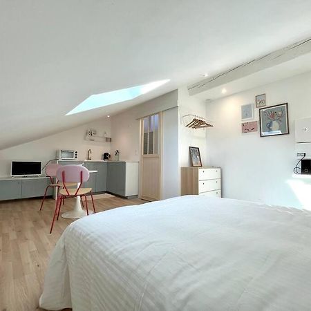 Studio Jade : Charmant Logement Place Clemenceau Διαμέρισμα Pau Εξωτερικό φωτογραφία
