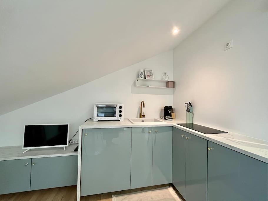 Studio Jade : Charmant Logement Place Clemenceau Διαμέρισμα Pau Εξωτερικό φωτογραφία